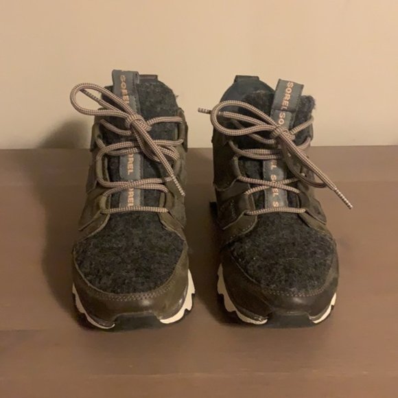 Sorel “Kinetic Conquest” Grey Leather Hiking Boots - Women’s Size 6 - Picture 3 of 7
